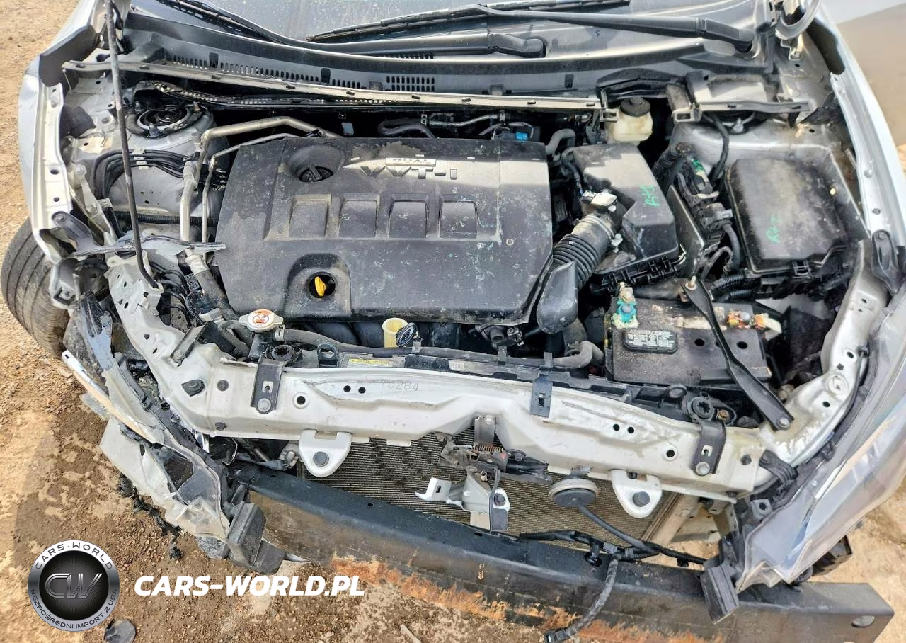 2018 Toyota Corolla Le VIN:2T1BURHE4JC097101 - 11
