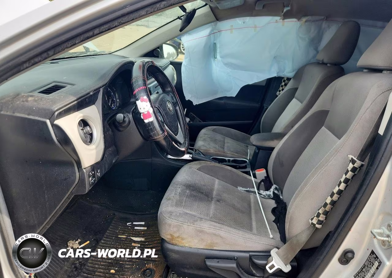2018 Toyota Corolla Le VIN:2T1BURHE4JC097101 - 7