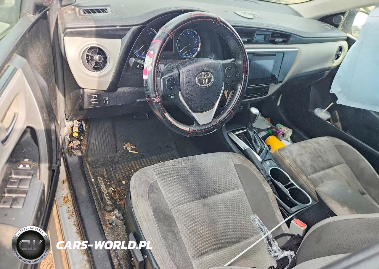 2018 Toyota Corolla Le VIN:2T1BURHE4JC097101 - 8