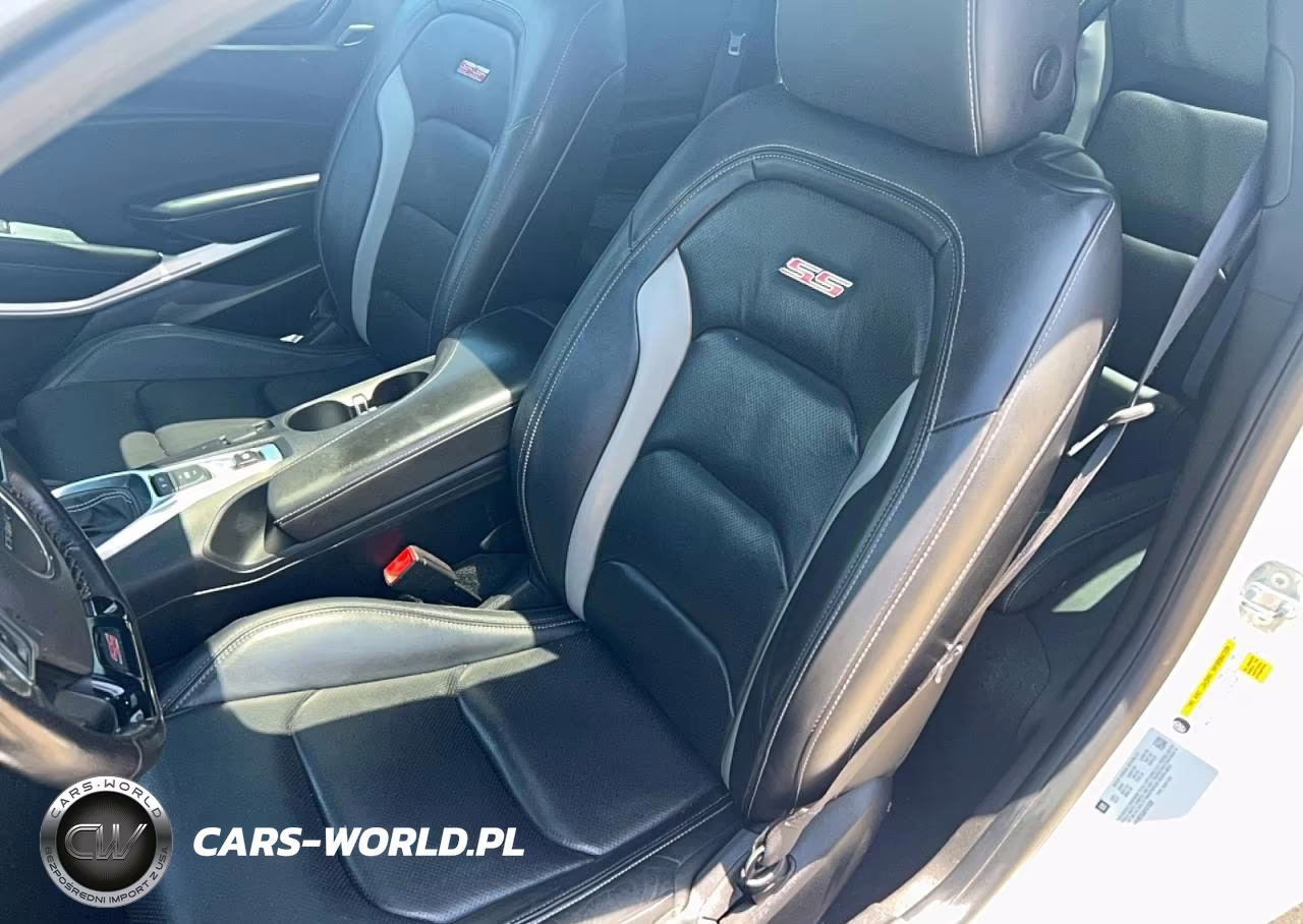 2018 Chevrolet Camaro Ss VIN:1G1FH1R73J0131328 - 11