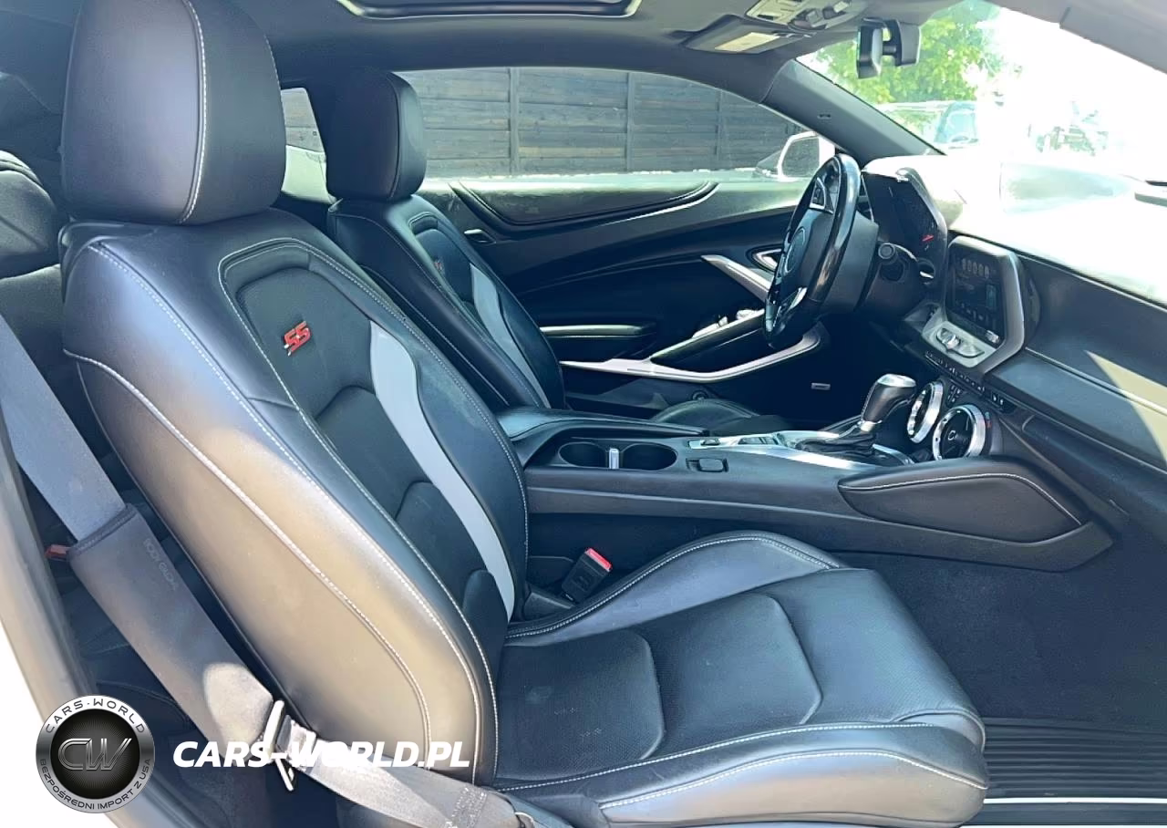 2018 Chevrolet Camaro Ss VIN:1G1FH1R73J0131328 - 5