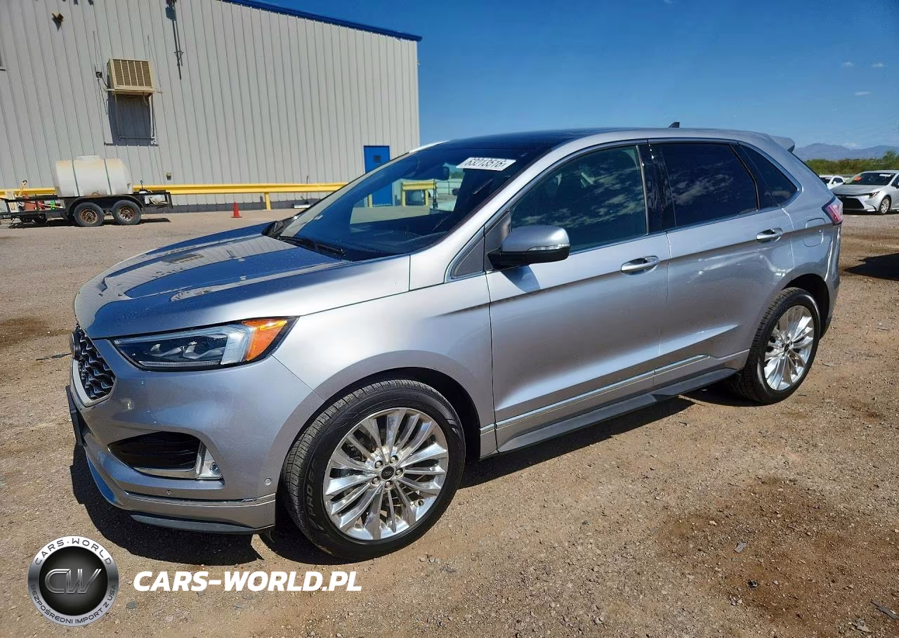 2020 Ford Edge Titanium
