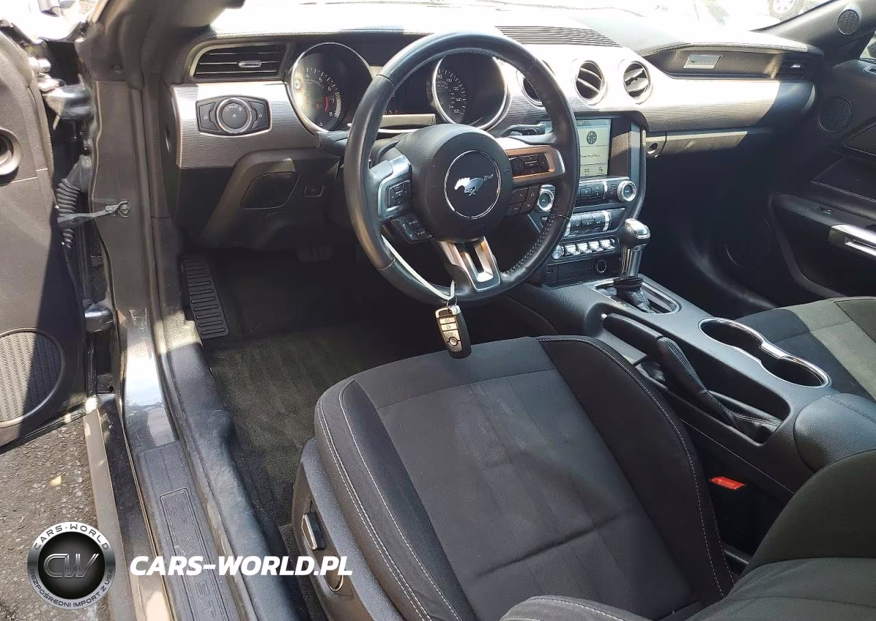 2018 Ford Mustang VIN:1FA6P8TH2J5113108 - 8