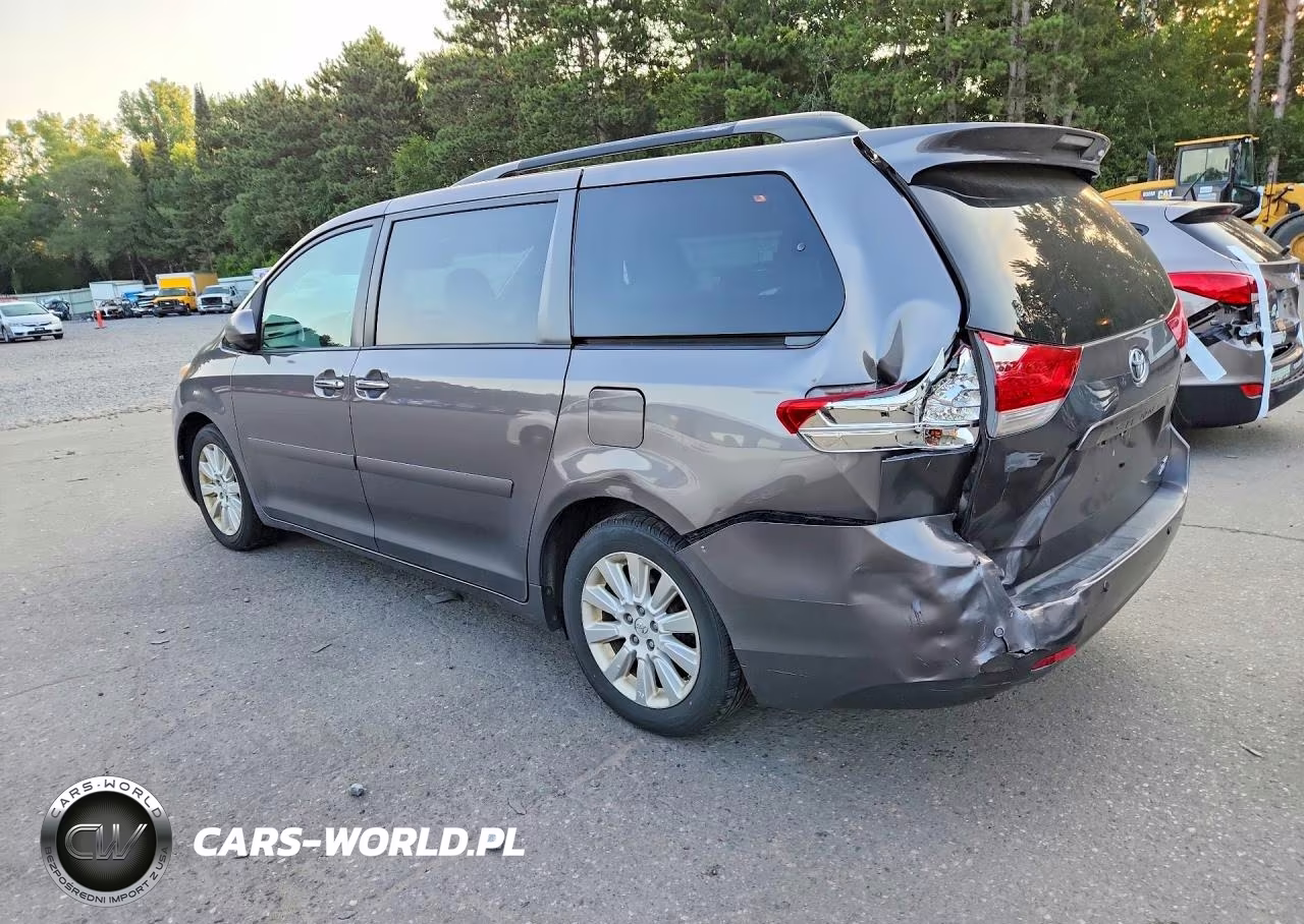 2013 Toyota Sienna Xle 7-Passenger VIN:5TDDK3DC7DS065299 - 2
