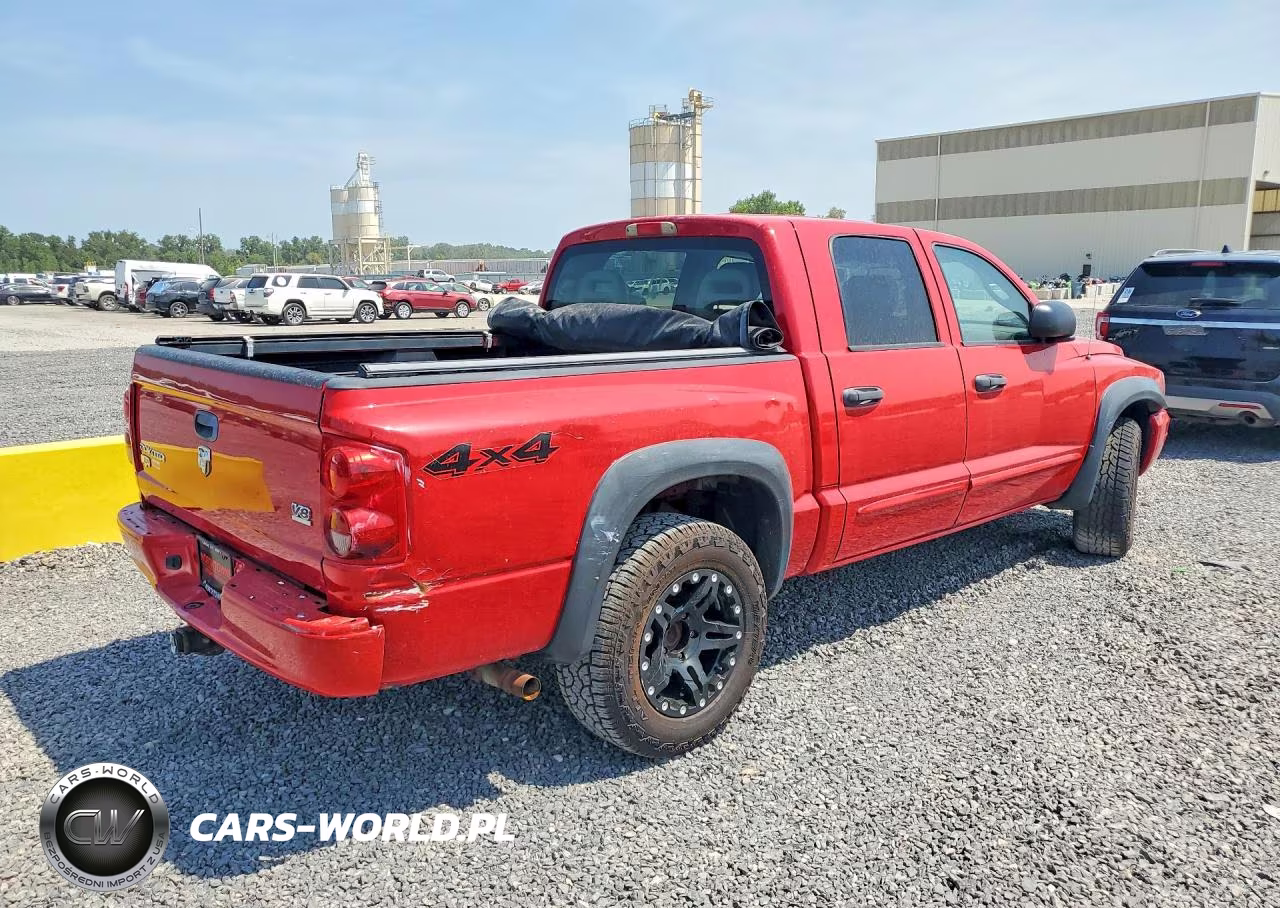 2005 Dodge Dakota Quad Laramie VIN:1D7HW58N35S161975 - 3