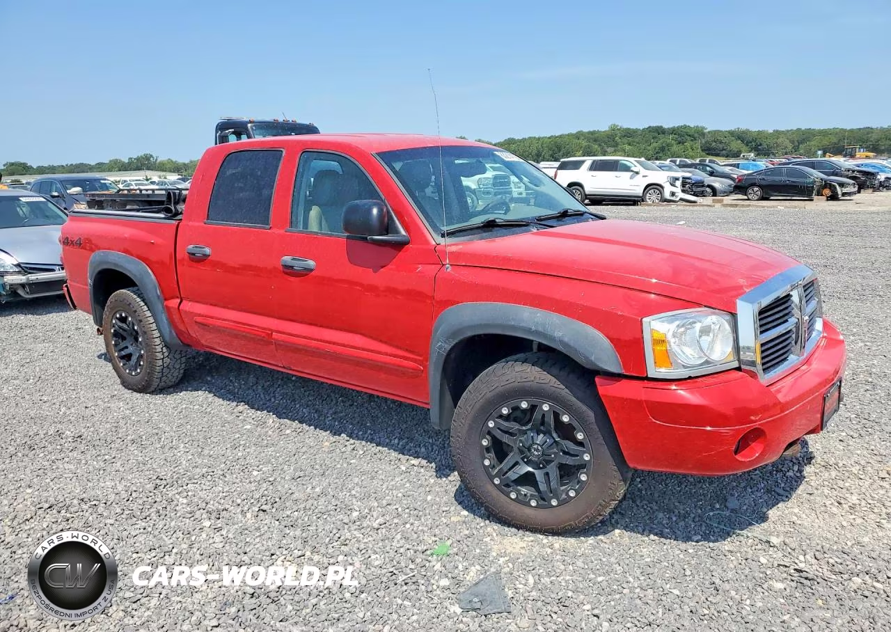 2005 Dodge Dakota Quad Laramie VIN:1D7HW58N35S161975 - 4