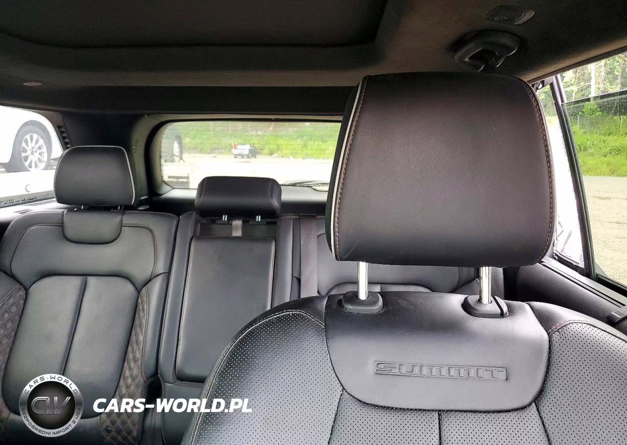 2022 Jeep Grand Cherokee Summit VIN:1C4RJHET0N8510315 - 10