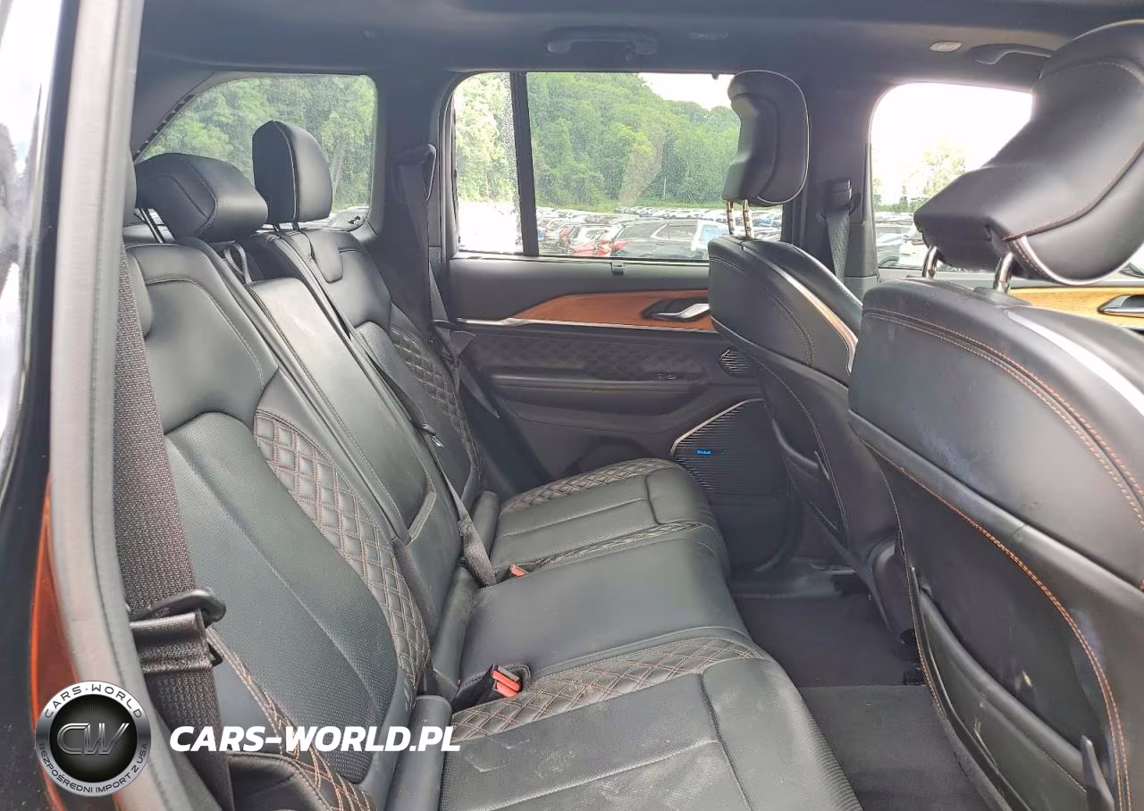 2022 Jeep Grand Cherokee Summit VIN:1C4RJHET0N8510315 - 11