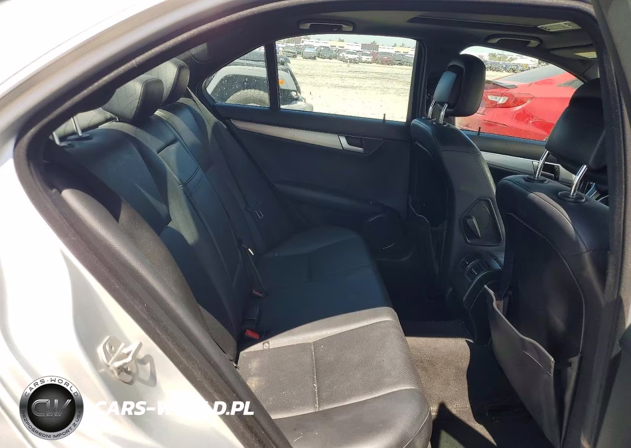 2013 Mercedes-Benz C 250 VIN:WDDGF4HB4DG101037 - 10