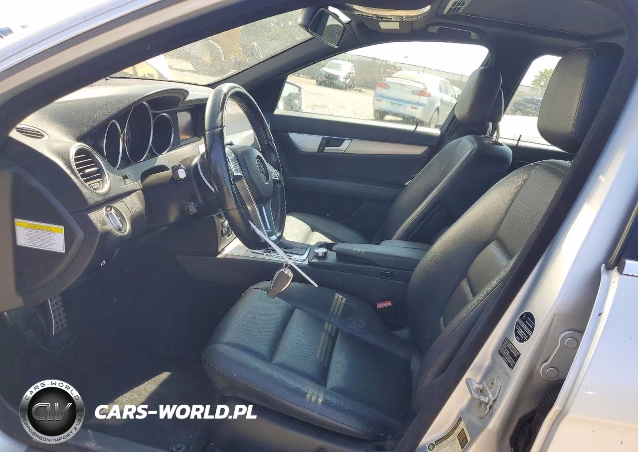2013 Mercedes-Benz C 250 VIN:WDDGF4HB4DG101037 - 7