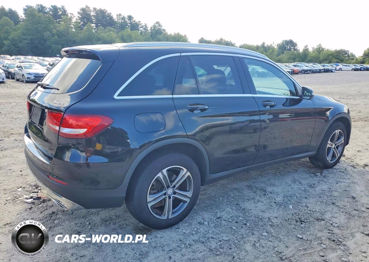 2017 Mercedes-Benz Glc 300 4Matic VIN:WDC0G4KB7HF196636 - 3