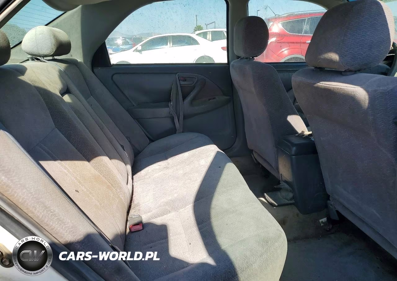 1998 Toyota Camry Le VIN:JT2BG22K4W0116477 - 10
