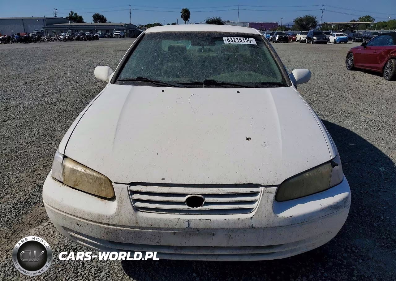 1998 Toyota Camry Le VIN:JT2BG22K4W0116477 - 5