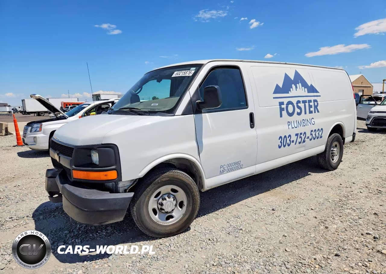 2015 Chevrolet Express 3500 Cargo Delivery Van VIN:1GCZGUCGXF1266924 - 1