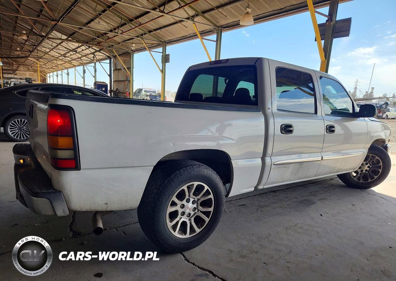 2006 GMC New Sierra C1500 VIN:2GTEC13Z061275085 - 3