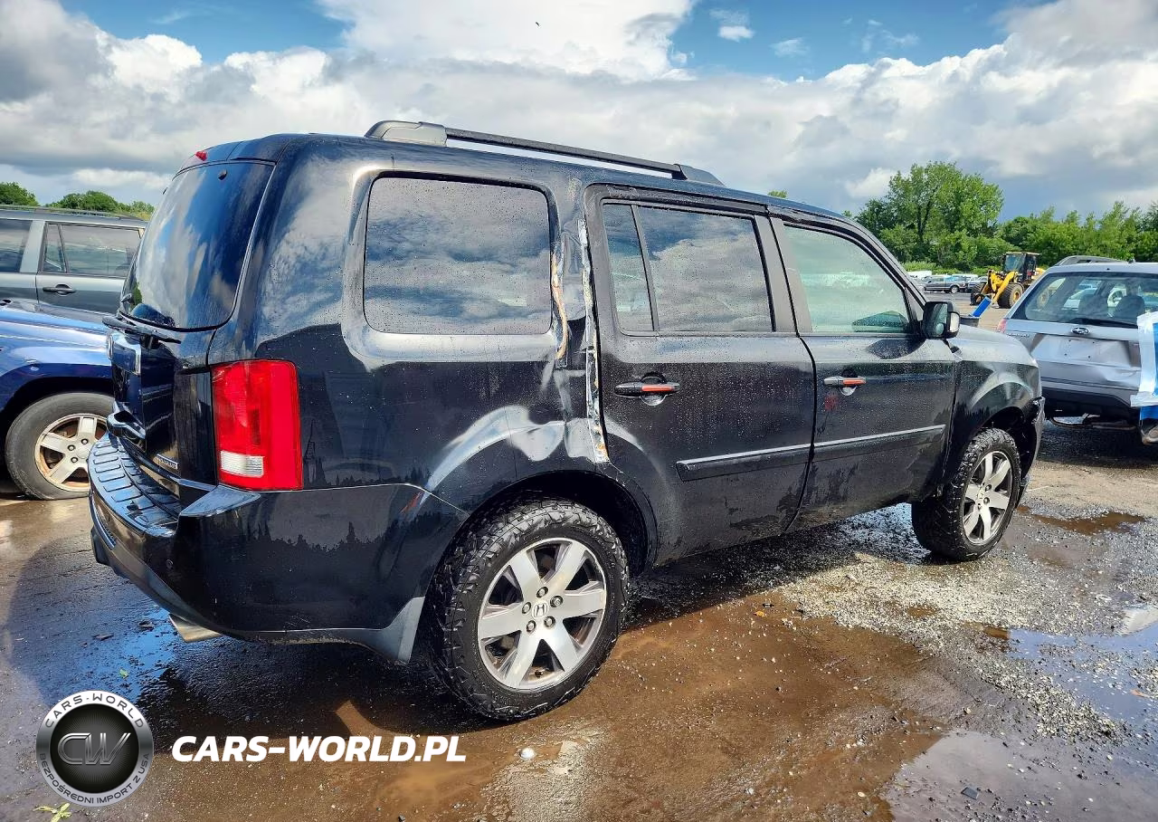 2013 Honda Pilot Touring VIN:5FNYF3H98DB007839 - 3