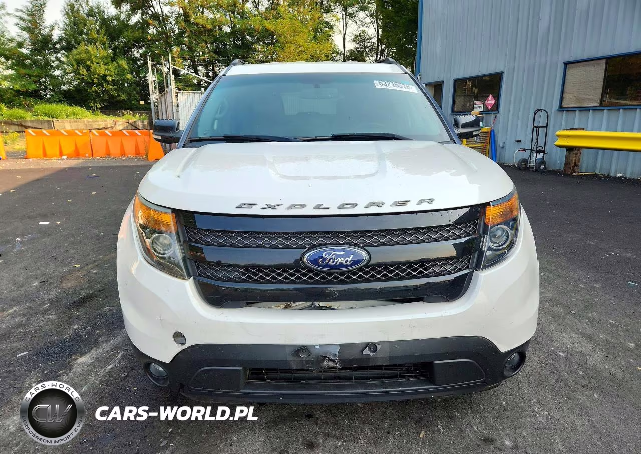 2015 Ford Explorer Sport VIN:1FM5K8GT1FGA52683 - 5
