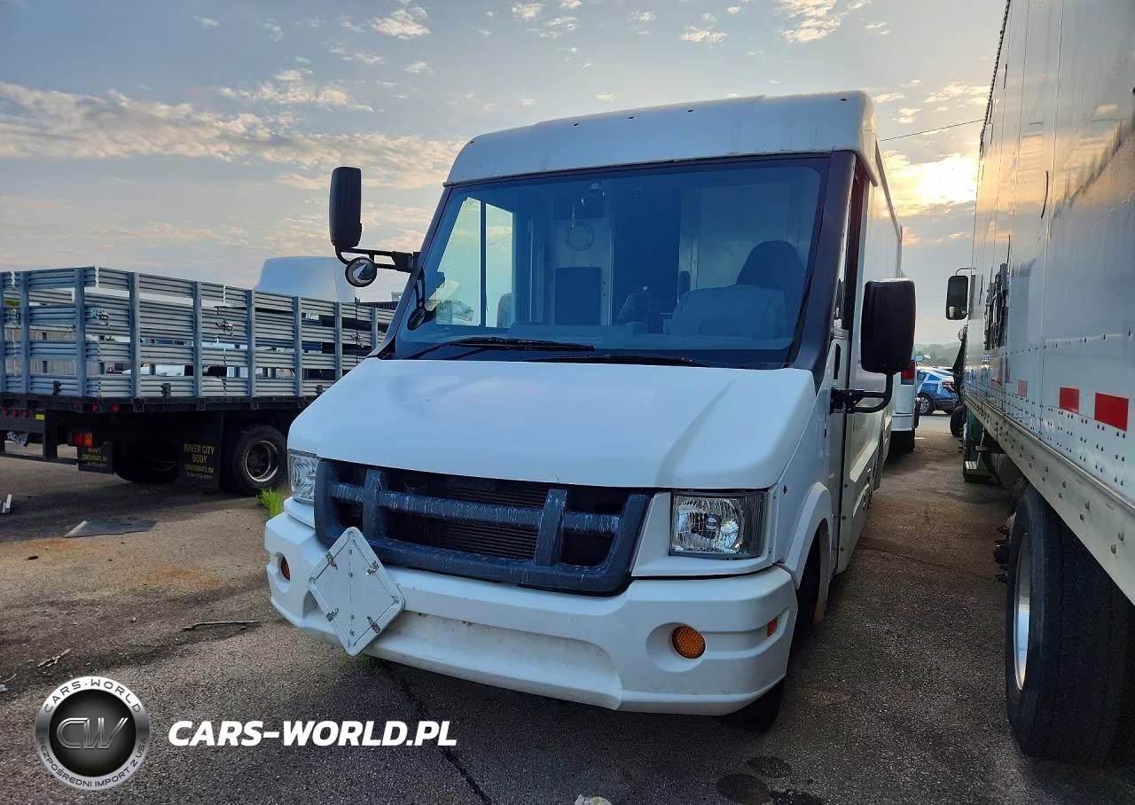 2013 Isuzu Npr Hd Delivery Van