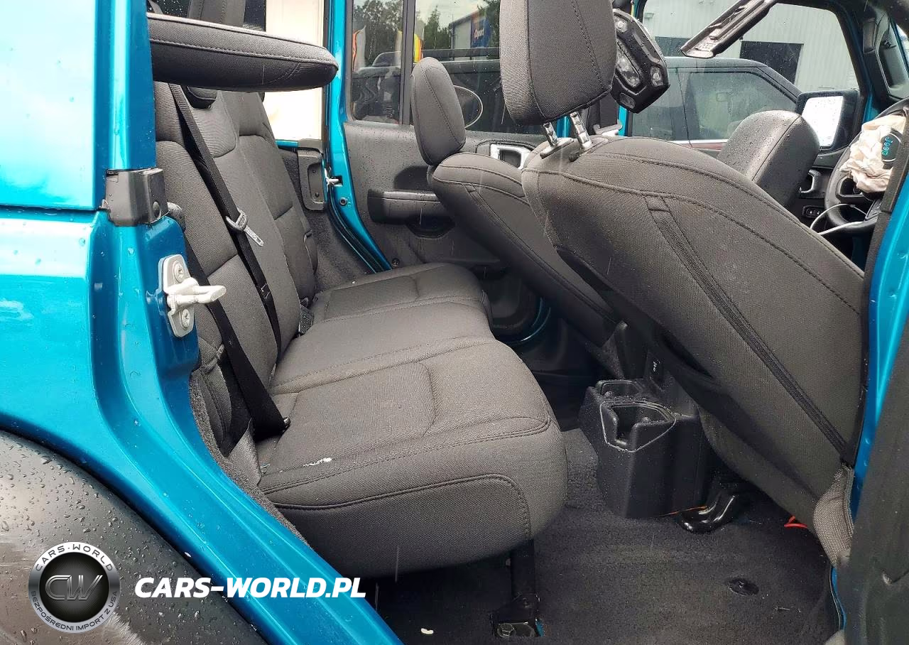 2020 Jeep Wrangler Unlimited Willys 4X4 VIN:1C4HJXDN3LW330487 - 11