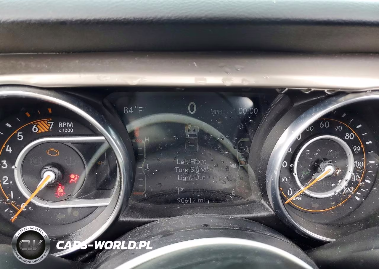 2020 Jeep Wrangler Unlimited Willys 4X4 VIN:1C4HJXDN3LW330487 - 9