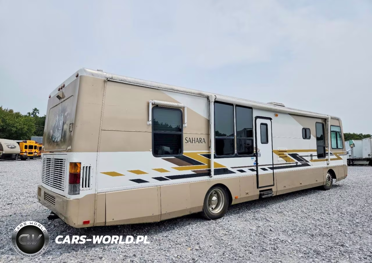 2002 Monaco Coach Sahara Rv VIN:1RFB2465523018548 - 4