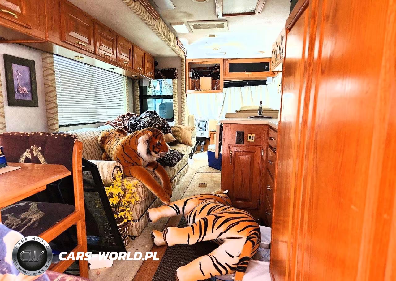 2002 Monaco Coach Sahara Rv VIN:1RFB2465523018548 - 5