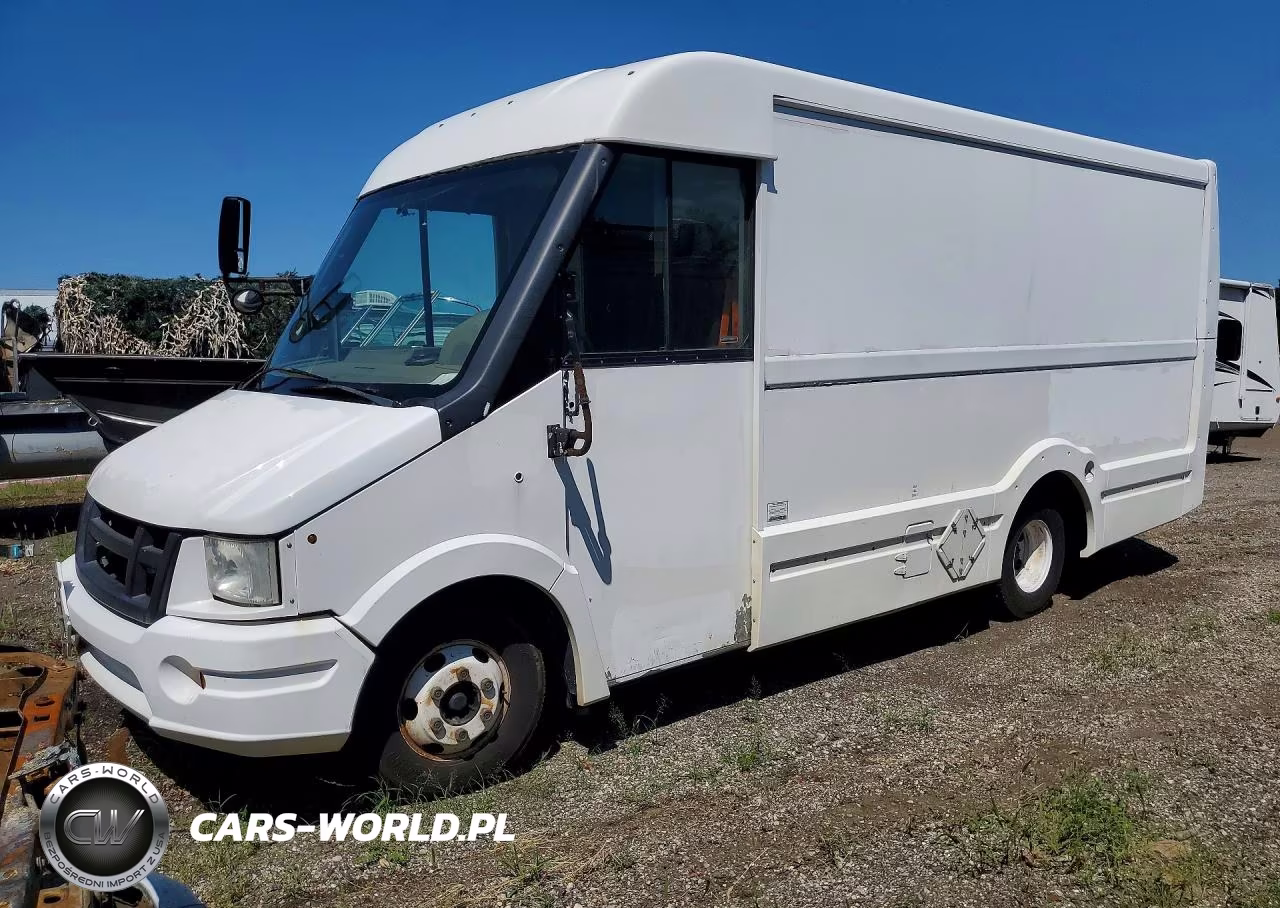 2013 Isuzu Npr Hd Delivery Van