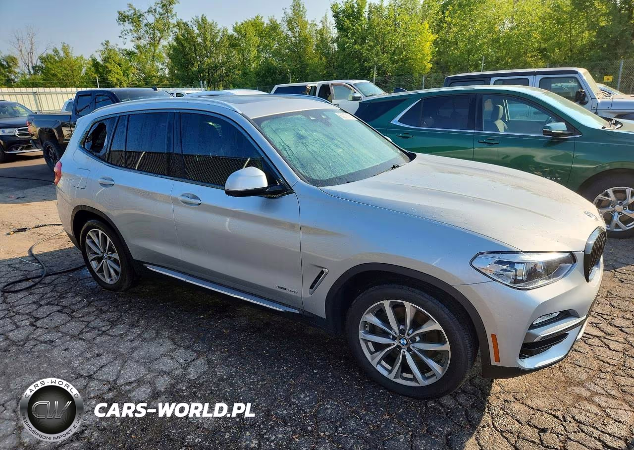 2018 BMW X3 xDrive30I VIN:5UXTR9C55JLC83687 - 4