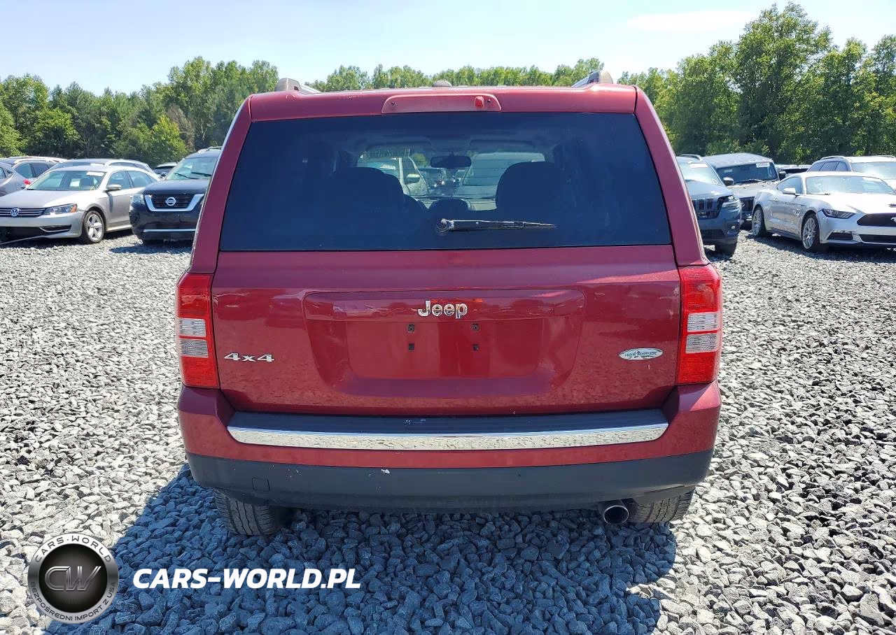 2017 Jeep Patriot Latitude VIN:1C4NJRFBXHD179250 - 6