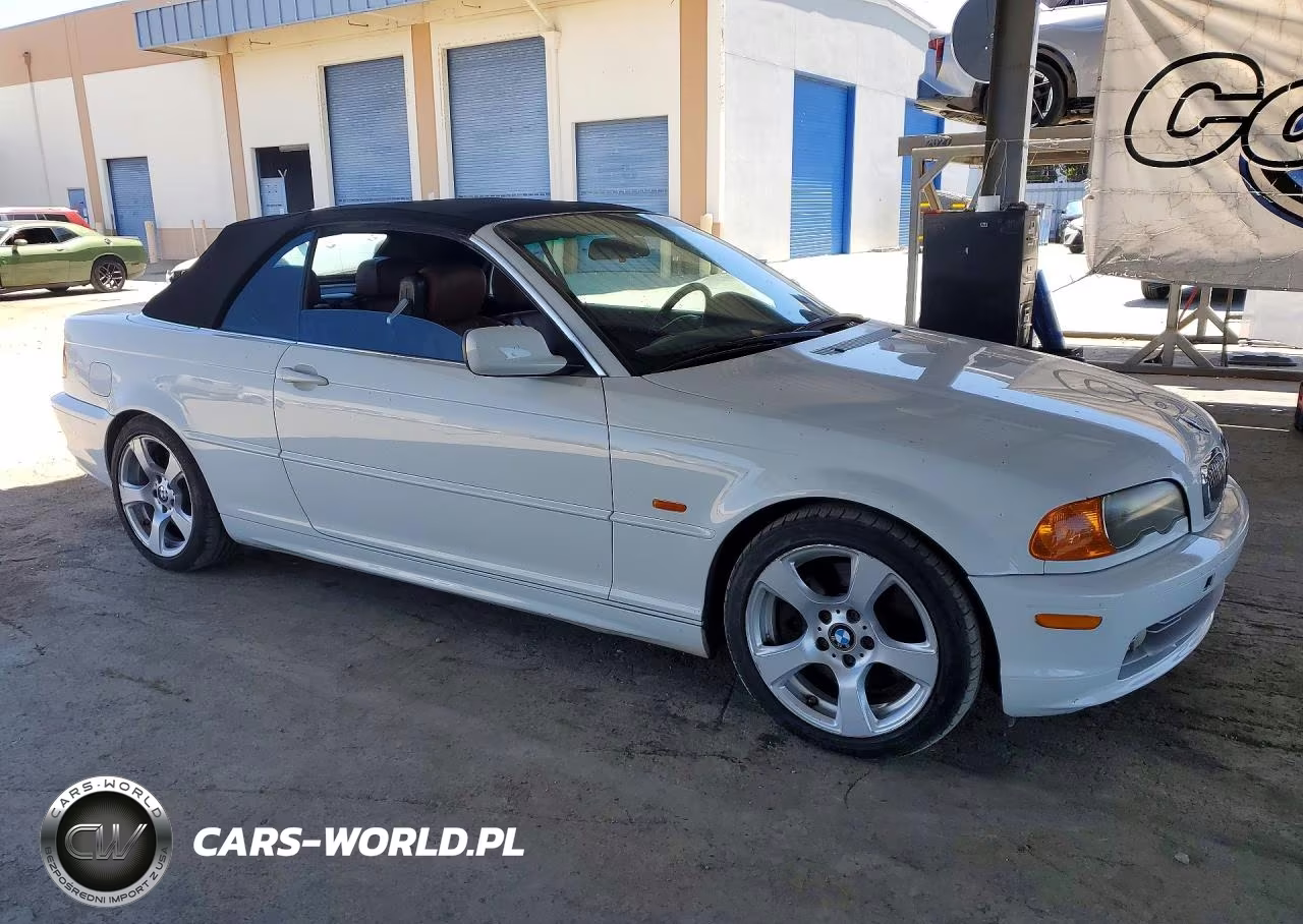 2001 BMW 330 Ci VIN:WBABS53471JU81937 - 4
