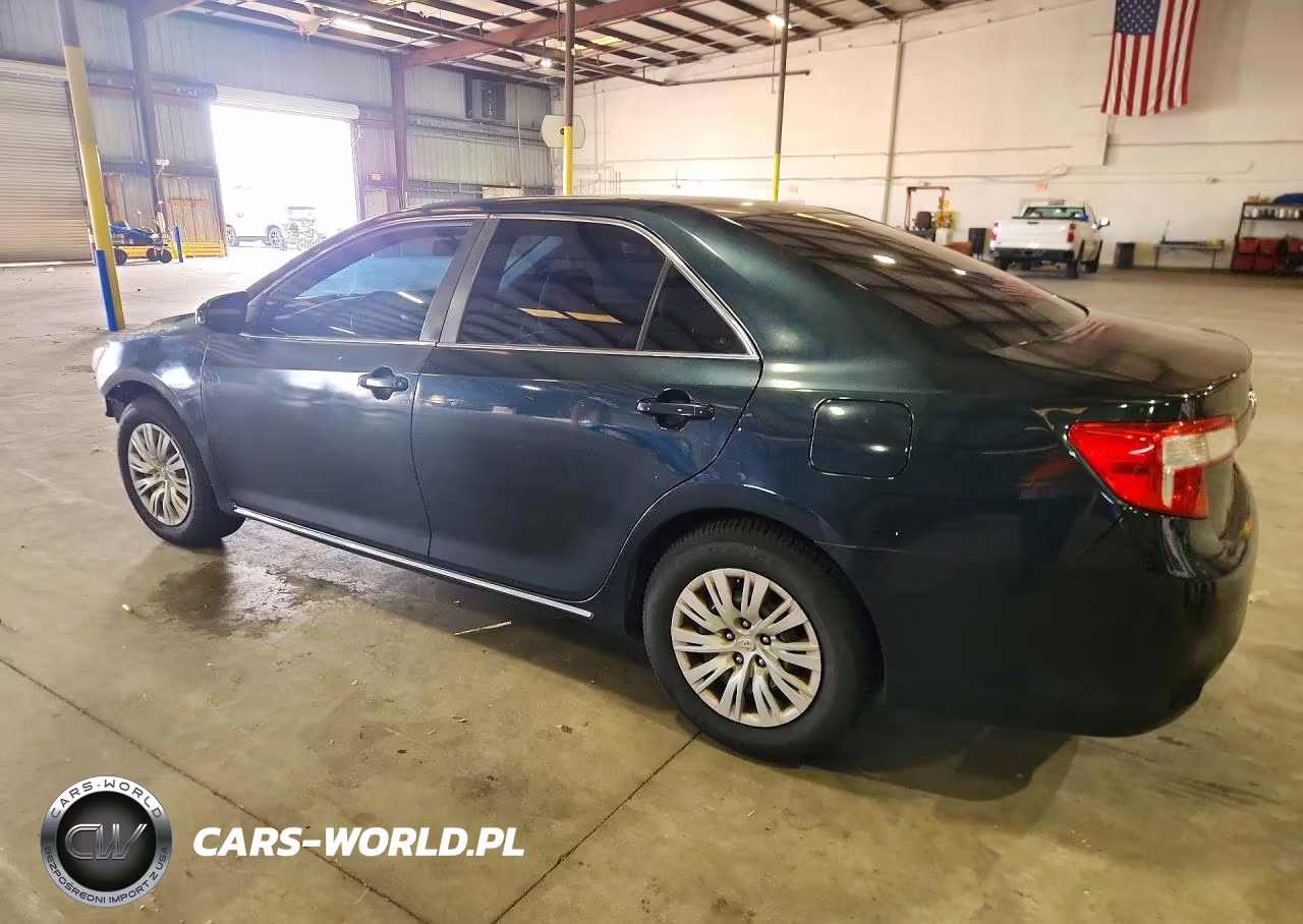 2014 Toyota Camry Le VIN:4T1BF1FK9EU367979 - 2