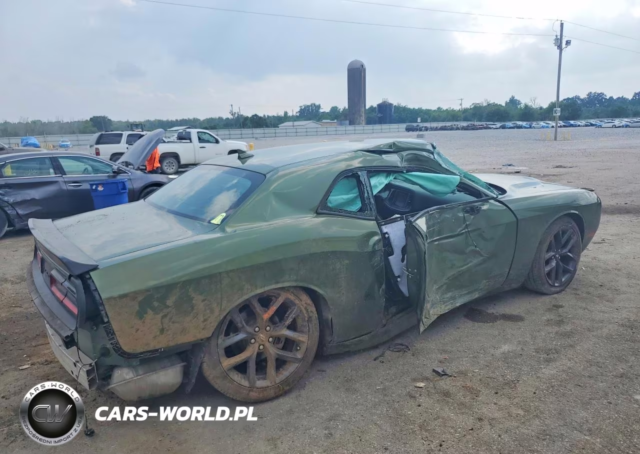 2022 Dodge Challenger Sxt VIN:2C3CDZAG0NH258110 - 3