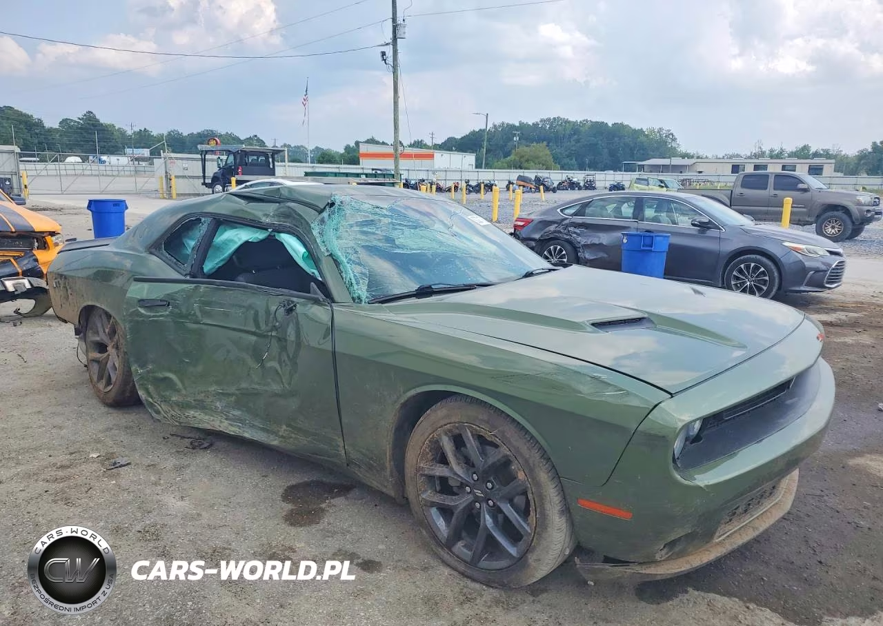 2022 Dodge Challenger Sxt VIN:2C3CDZAG0NH258110 - 4