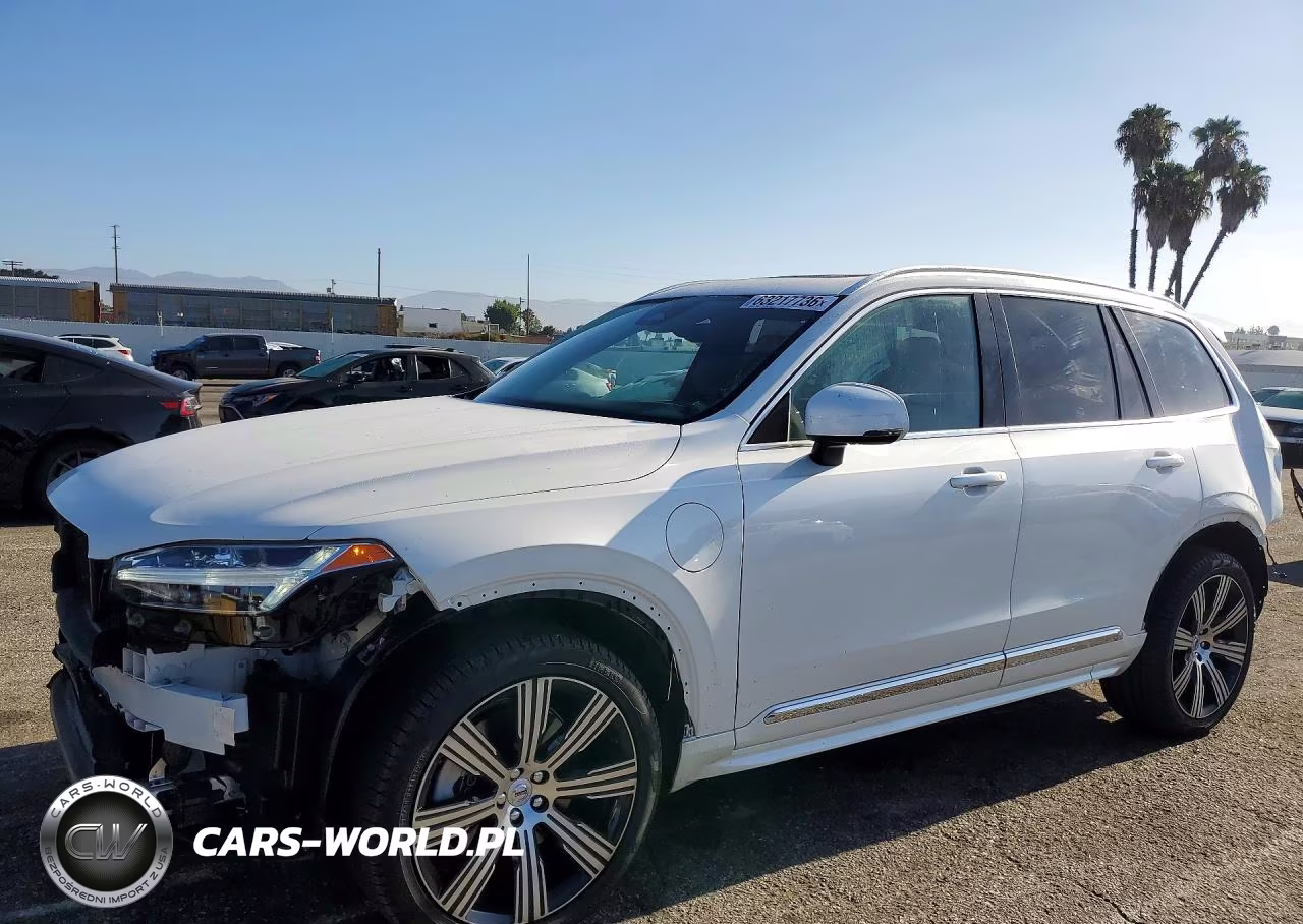 2025 Volvo Xc90 Ultra – zdjęcie 1 z 13