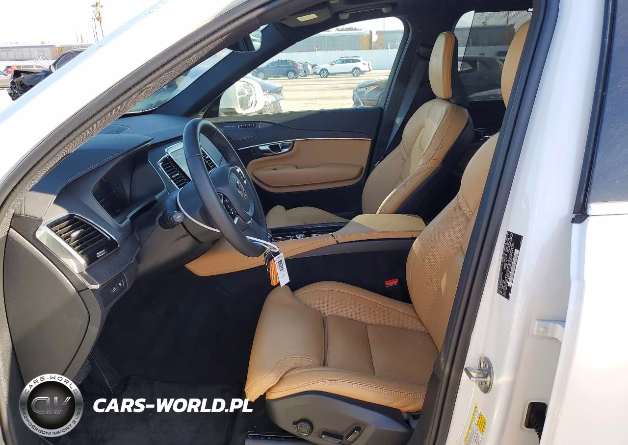 2025 Volvo Xc90 Ultra VIN:YV4H60PFXS1306189 - 7
