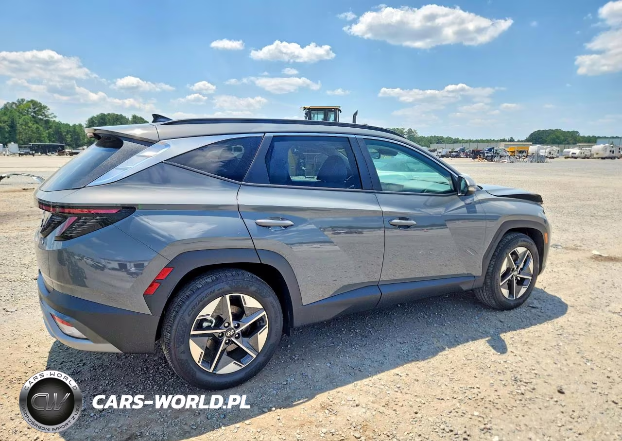 2025 Hyundai Tucson Sel VIN:5NMJC3DE2SH521775 - 3