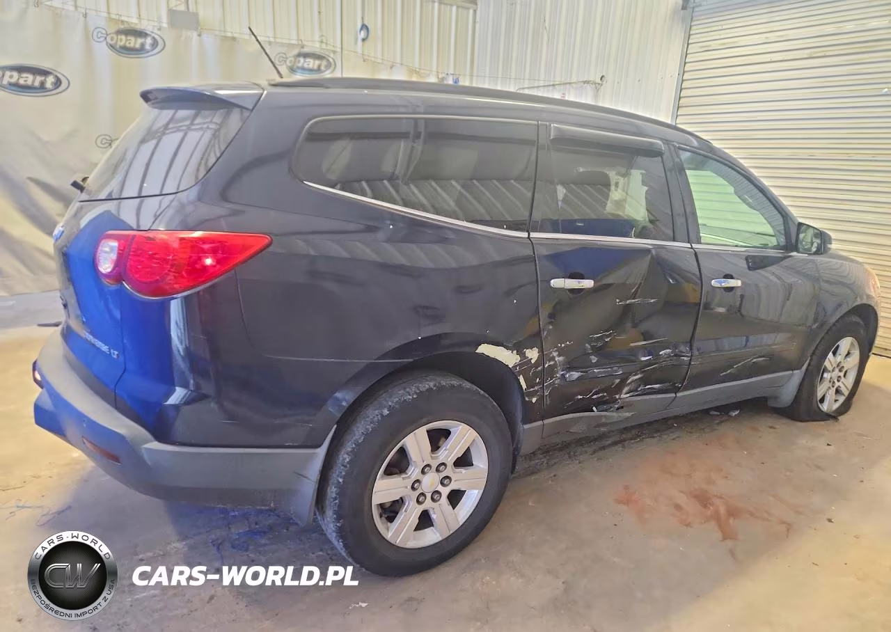 2010 Chevrolet Traverse Lt VIN:1GNLRFED9AJ255296 - 3
