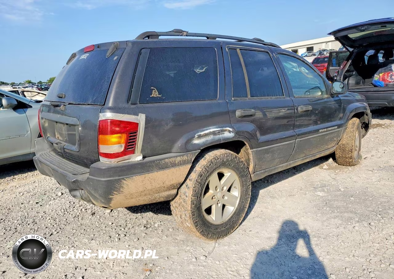 2004 Jeep Grand Cherokee Laredo VIN:1J4GW48S84C389236 - 3