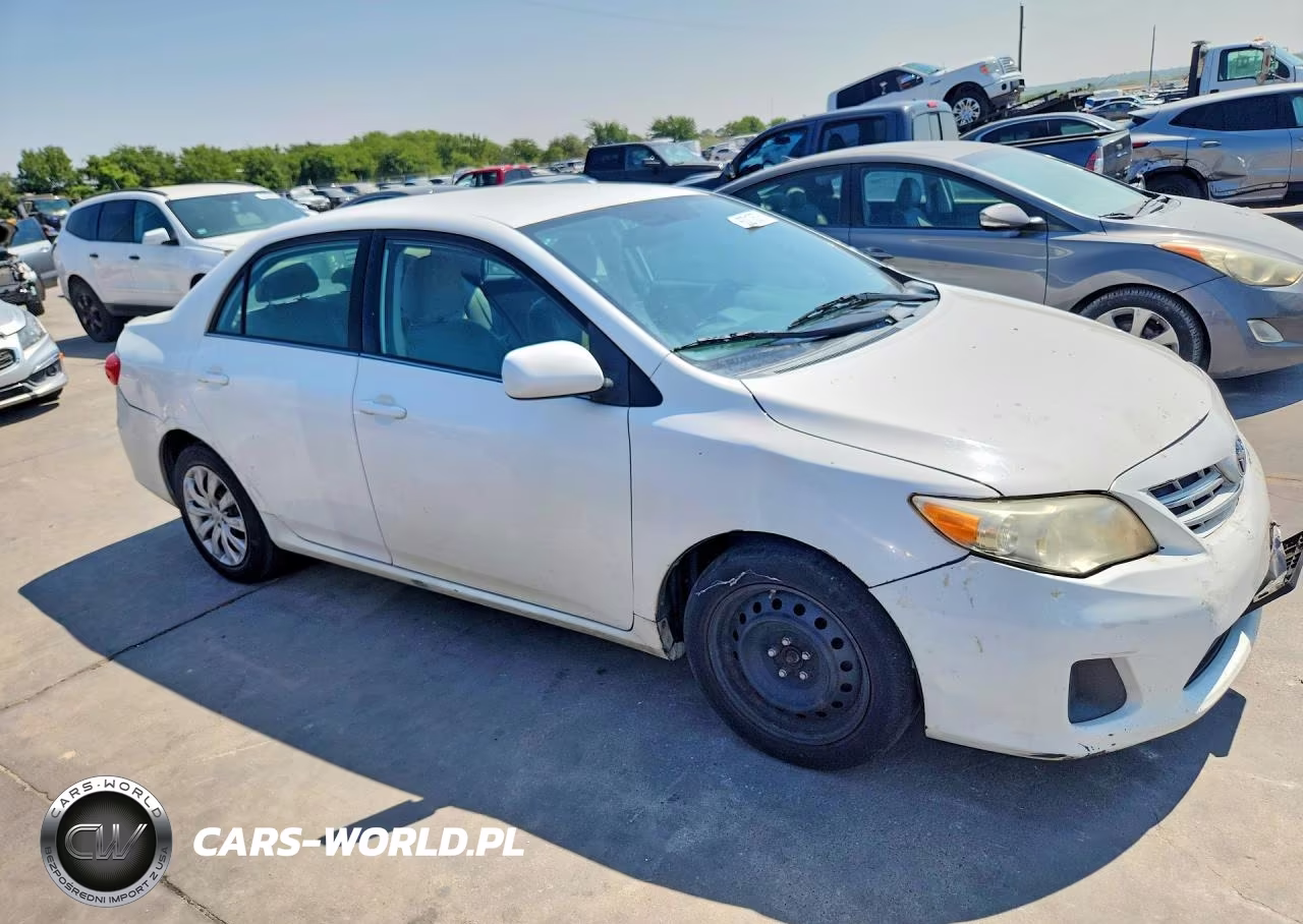 2013 Toyota Corolla Le VIN:2T1BU4EE2DC976396 - 4