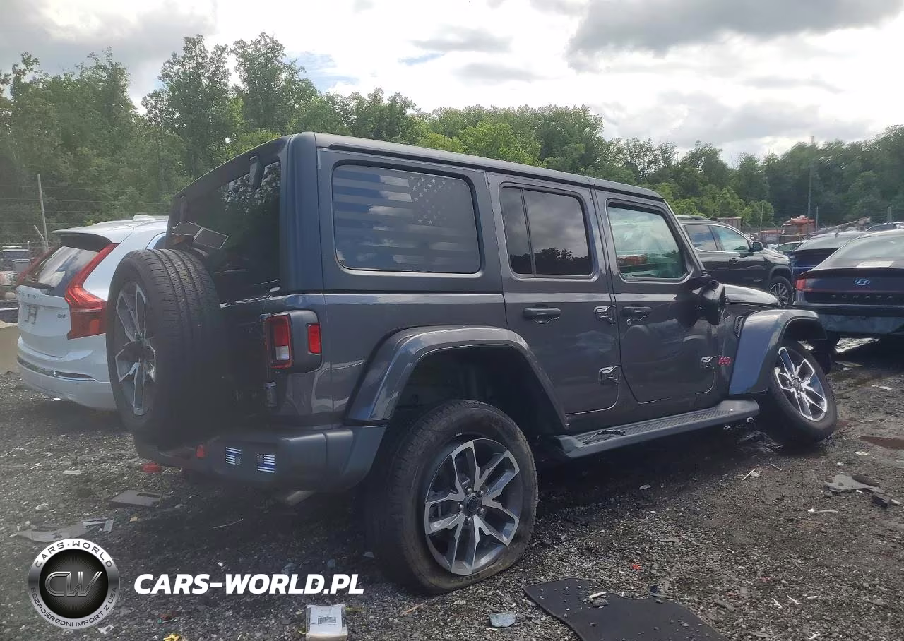 2024 Jeep Wrangler 4Xe VIN:1C4RJXN68RW229899 - 3