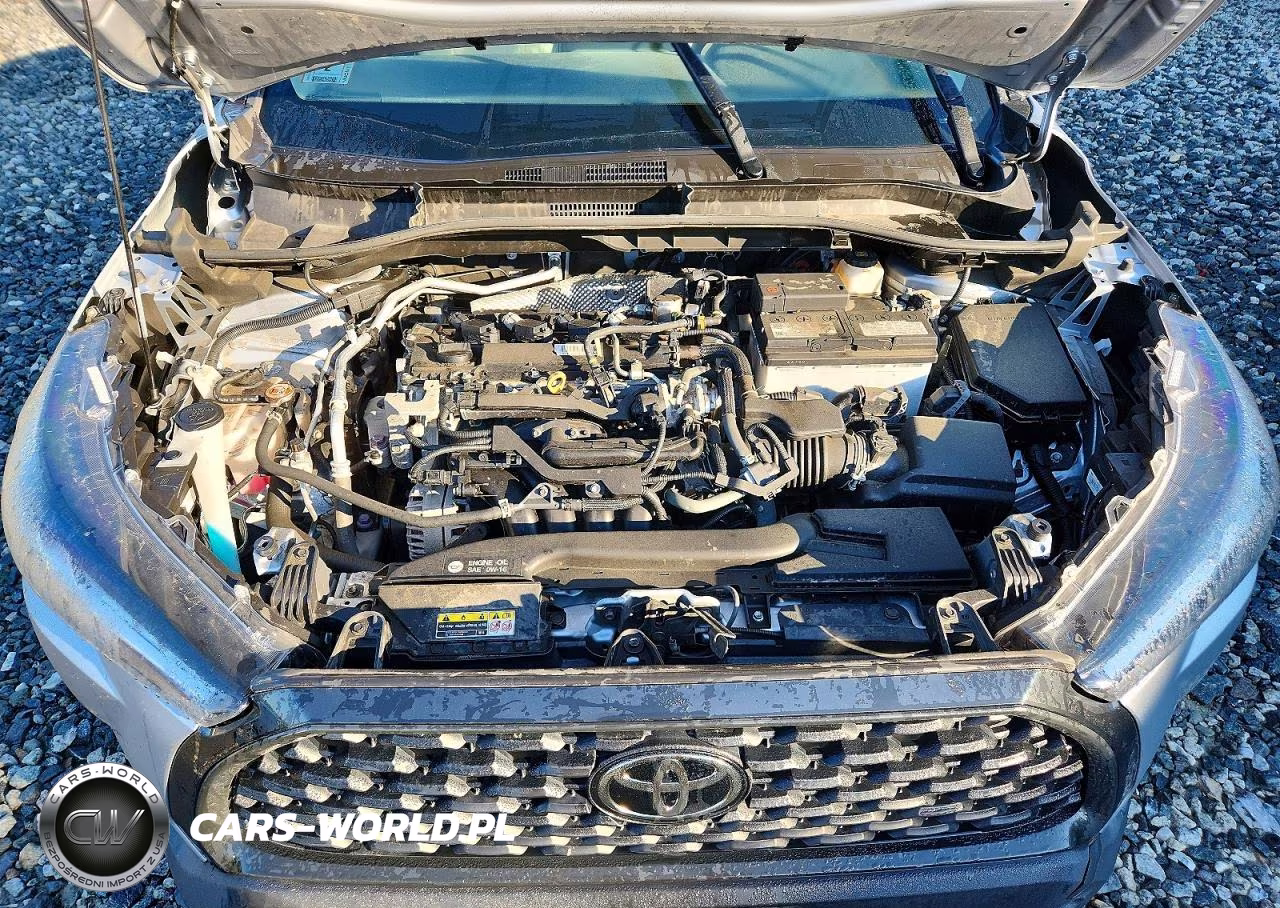 2022 Toyota Corolla Cross L VIN:7MUAAABG0NV001015 - 12