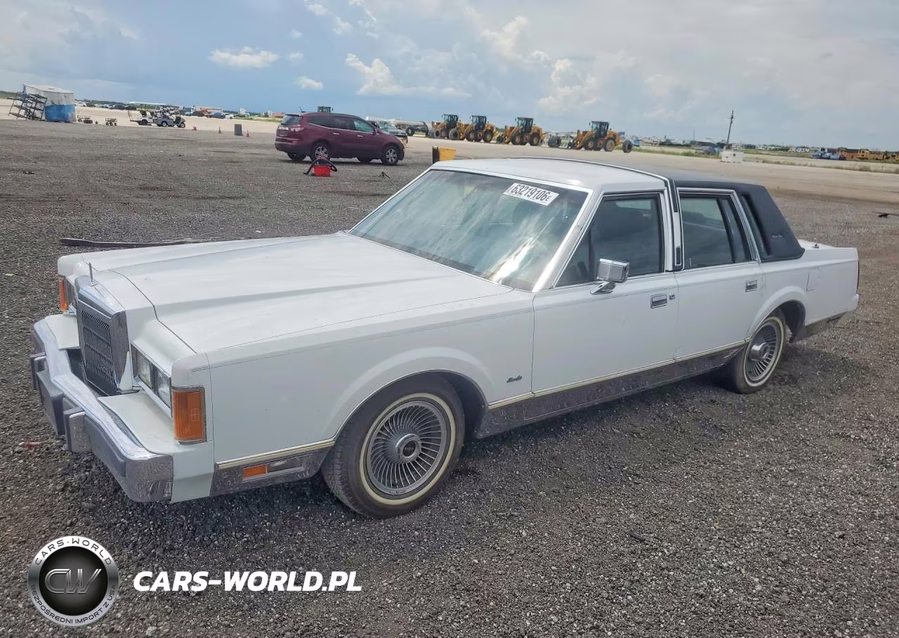 1989 Lincoln Town Car Signature