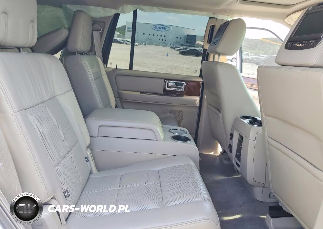 2014 Lincoln Navigator VIN:5LMJJ2J52EEL07549 - 11