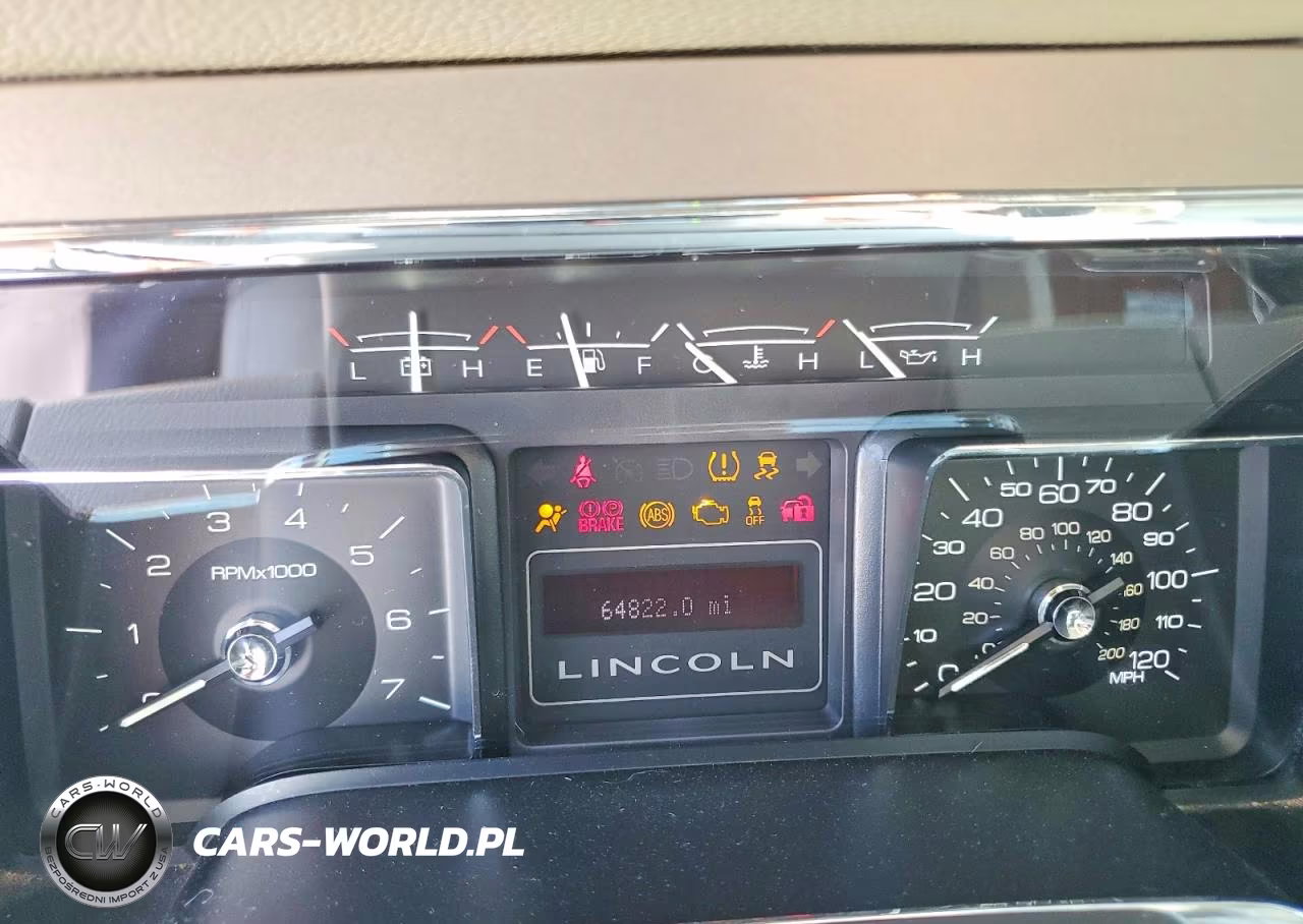 2014 Lincoln Navigator VIN:5LMJJ2J52EEL07549 - 9