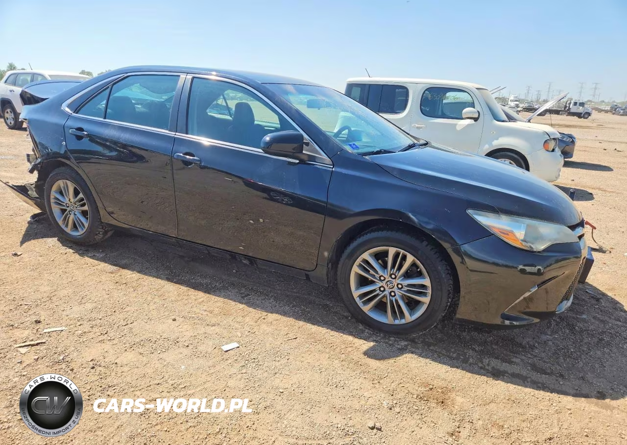 2015 Toyota Camry Se VIN:4T1BF1FK7FU039980 - 4
