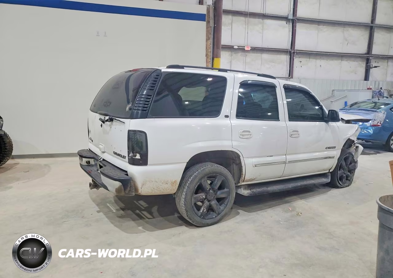 2001 Chevrolet Tahoe K1500 VIN:1GNEK13T11R117232 - 3