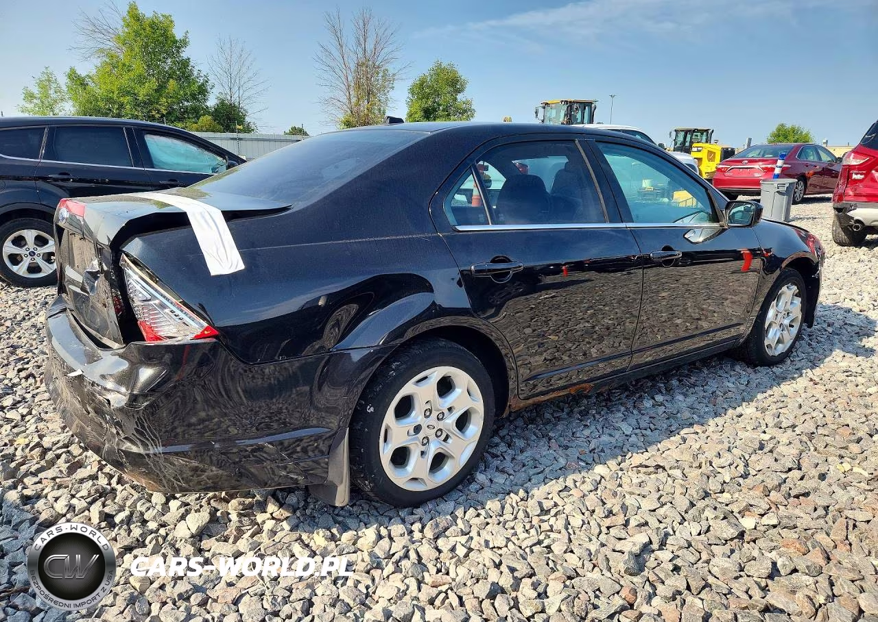 2011 Ford Fusion Se VIN:3FAHP0HAXBR218581 - 3