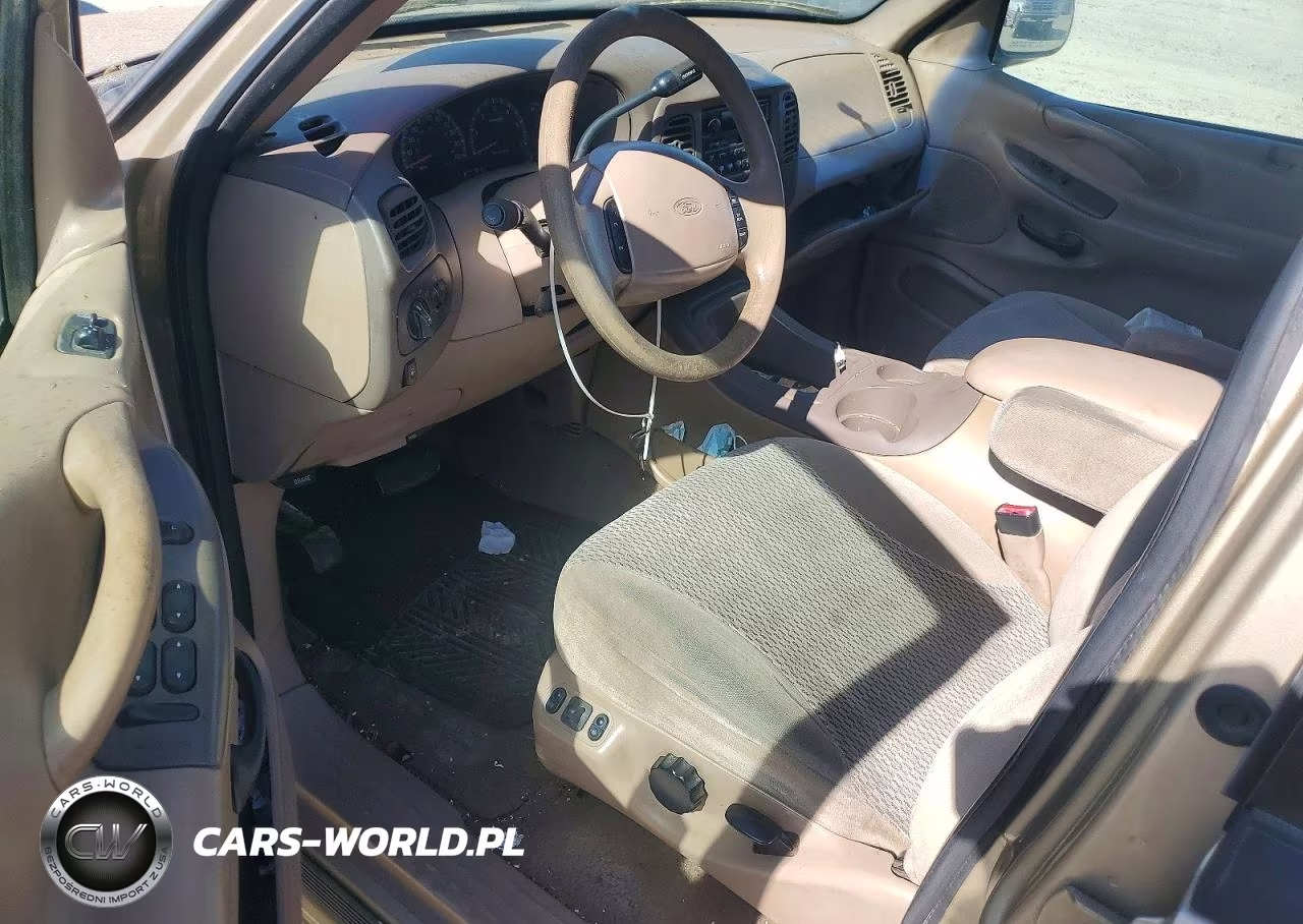 1999 Ford Expedition VIN:1FMPU18L0XLB16813 - 8