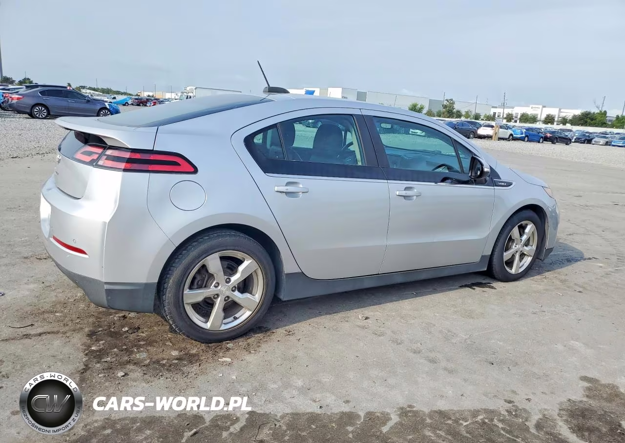 2015 Chevrolet Volt VIN:1G1RB6E41FU105057 - 3