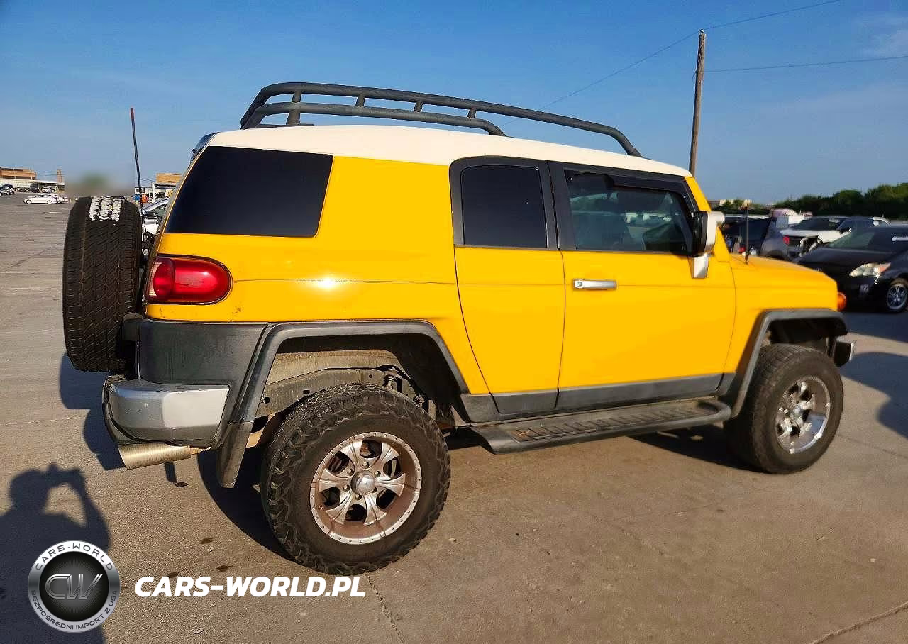 2008 Toyota Fj Cruiser Base VIN:JTEZU11F18K005031 - 3
